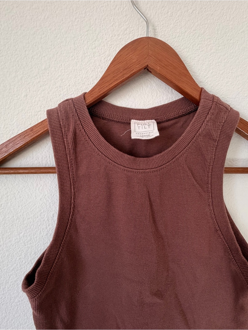 Full Tilt Ribbed Crop Tank in Rust-Brown - Picture 2 of 2
